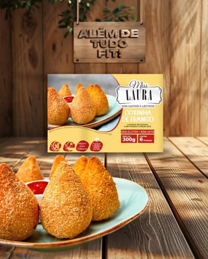 Caixa de coxinha de frango Miss Laura, sem glúten e sem leite, vendida na QuickFit em São Pedro/SP